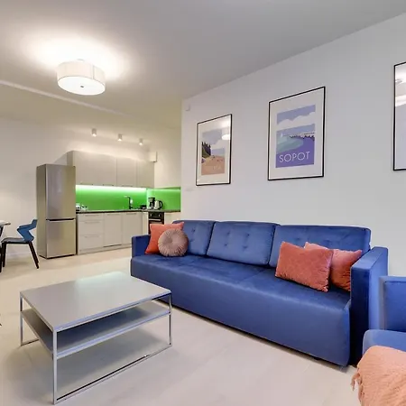 Lion Apartments - Chopina 29 With Parking 5 Min From The Beach And Center-2